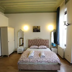 hotel-california-istanbul.istanbul-turkeyhotels.com/